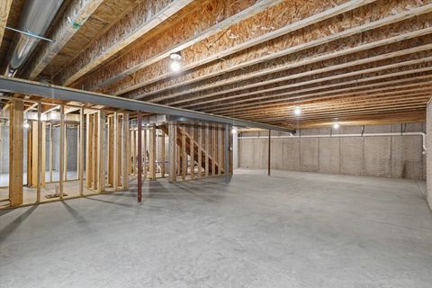 Tiny photo for 306 E Pine Street, Fairbury, IL 61739 (MLS # 12649099)