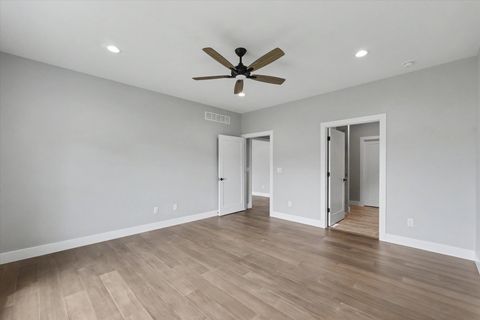 Tiny photo for 306 E Pine Street, Fairbury, IL 61739 (MLS # 12649099)