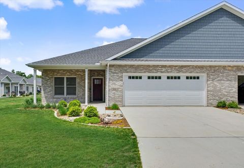 Tiny photo for 306 E Pine Street, Fairbury, IL 61739 (MLS # 12649099)
