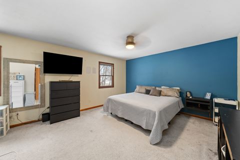 Tiny photo for 1226 Lakewood Drive, Lake Holiday, IL 60552 (MLS # 12531654)