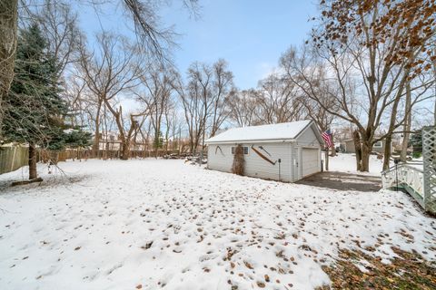 Tiny photo for 1226 Lakewood Drive, Lake Holiday, IL 60552 (MLS # 12531654)