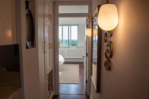 Tiny photo for 2144 N Lincoln Park PARK W #12C, Chicago, IL 60614 (MLS # 12689306)