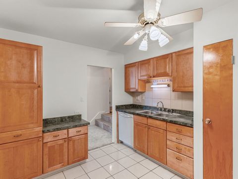 Tiny photo for 9009 Golf Road #2A, Des Plaines, IL 60016 (MLS # 12528394)