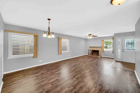 Tiny photo for 9215 Fox Court, Orland Hills, IL 60487 (MLS # 12507181)