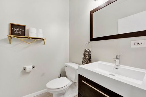 Tiny photo for 1516 S Wabash Avenue #401, Chicago, IL 60605 (MLS # 12464786)
