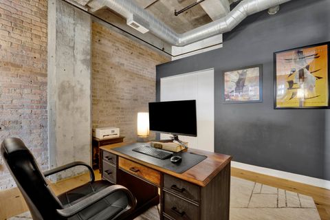 Tiny photo for 1516 S Wabash Avenue #401, Chicago, IL 60605 (MLS # 12464786)