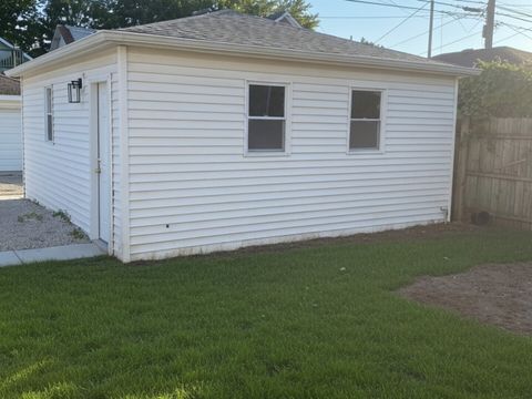 Tiny photo for 6109 W Berenice Avenue, Chicago, IL 60634 (MLS # 12507592)