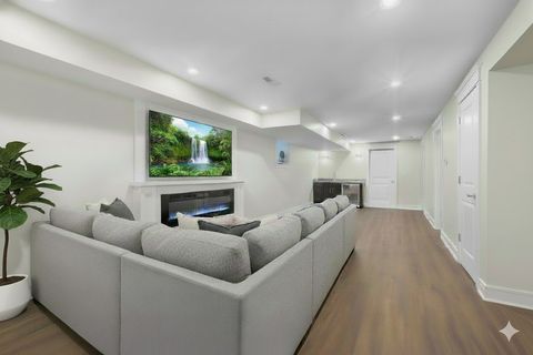 Tiny photo for 6109 W Berenice Avenue, Chicago, IL 60634 (MLS # 12507592)