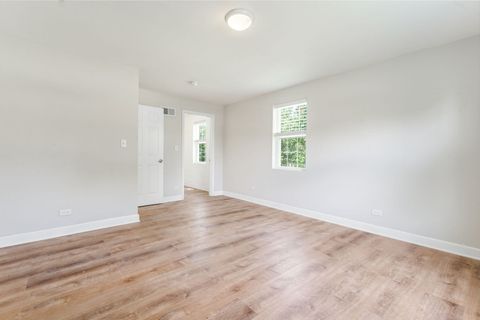 Tiny photo for 201 W Potomac Avenue, Lombard, IL 60148 (MLS # 12471796)