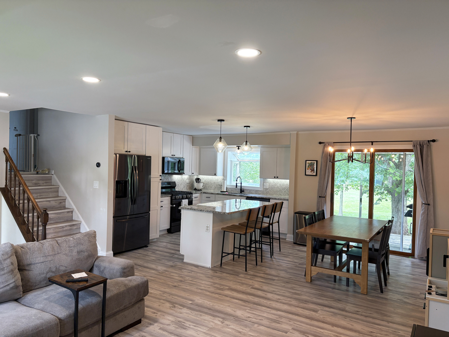 1487 Kathleen Way