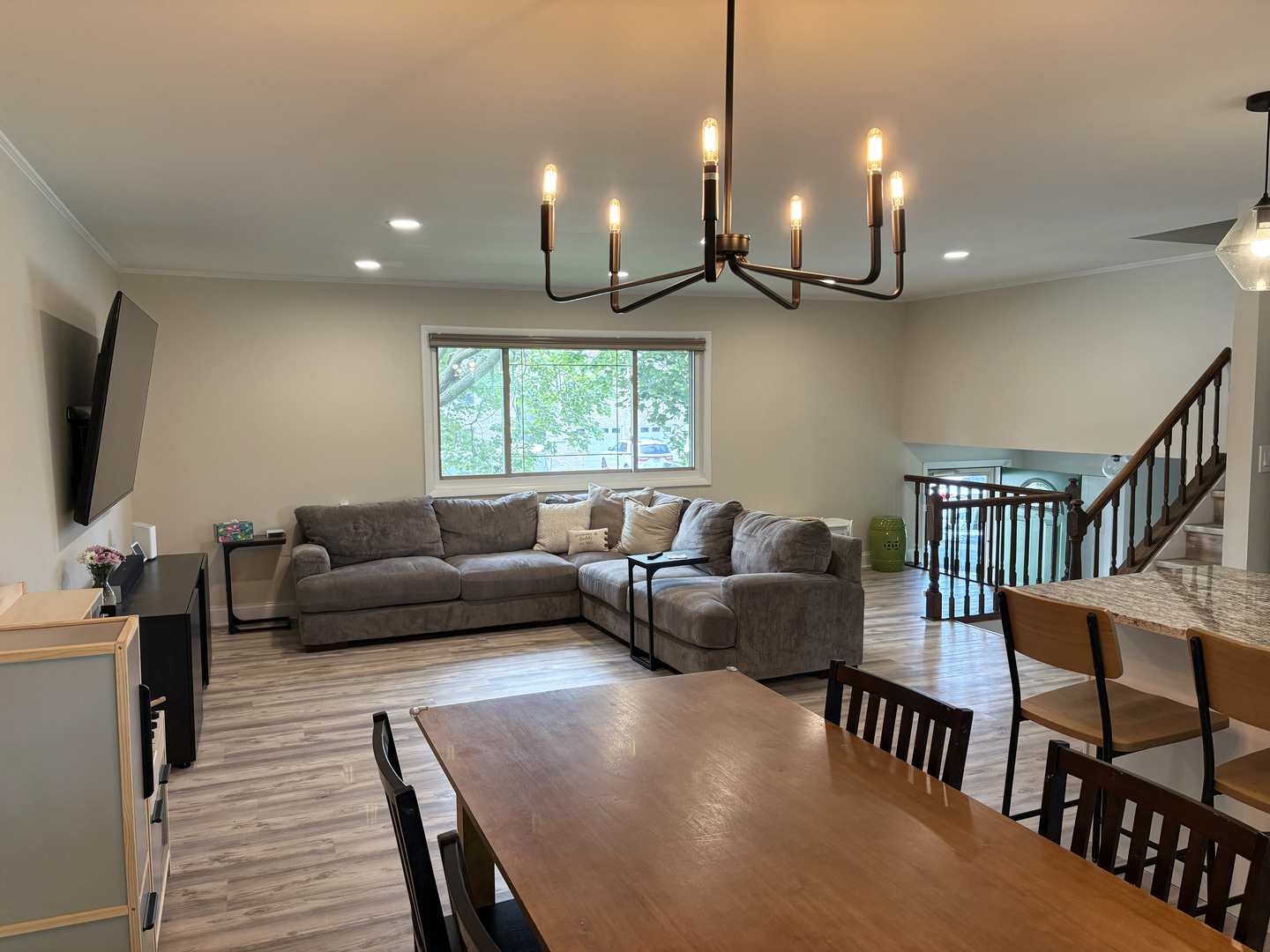 1487 Kathleen Way