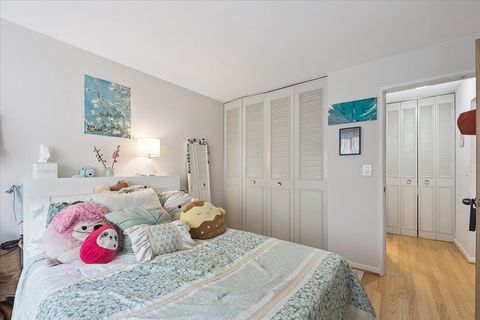 Tiny photo for 420 W Aldine Avenue #404, Chicago, IL 60657 (MLS # 12509666)