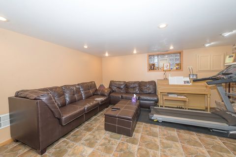 Tiny photo for 3916 N Pontiac Avenue, Chicago, IL 60634 (MLS # 12617429)