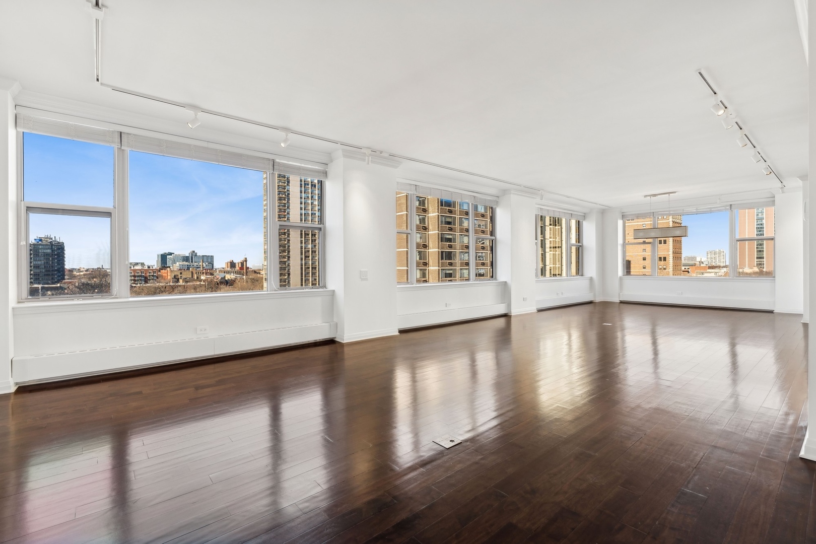 1301 N Dearborn Street 802