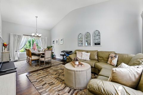 Tiny photo for 1324 Smoketree Lane, Bartlett, IL 60103 (MLS # 12467715)
