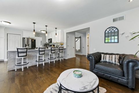 Tiny photo for 1324 Smoketree Lane, Bartlett, IL 60103 (MLS # 12467715)