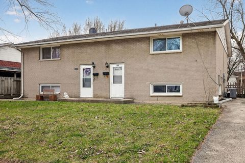 Photo of 1319 Highland Avenue, Lockport, IL 60441 (MLS # 12605669)