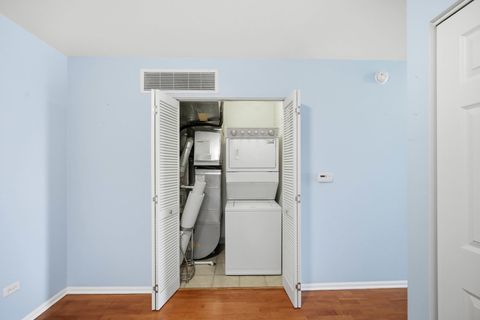 Tiny photo for 390 W Mahogany Court #606, Palatine, IL 60067 (MLS # 12509744)