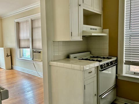 Tiny photo for 2506 N Harrison Street #E1, Davenport, IA 52803 (MLS # 12724419)