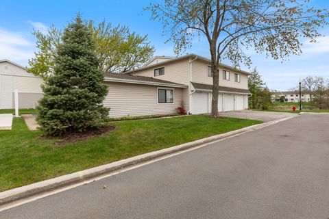 Tiny photo for 236 N WATERFORD Drive, Schaumburg, IL 60194 (MLS # 12592751)