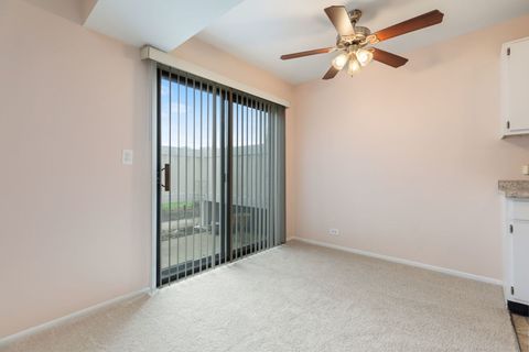 Tiny photo for 236 N WATERFORD Drive, Schaumburg, IL 60194 (MLS # 12592751)