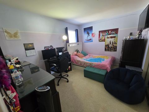 Tiny photo for 906 Cynthia Lane, Lake In The Hills, IL 60156 (MLS # 12600158)