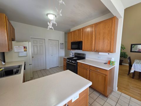 Tiny photo for 906 Cynthia Lane, Lake In The Hills, IL 60156 (MLS # 12600158)