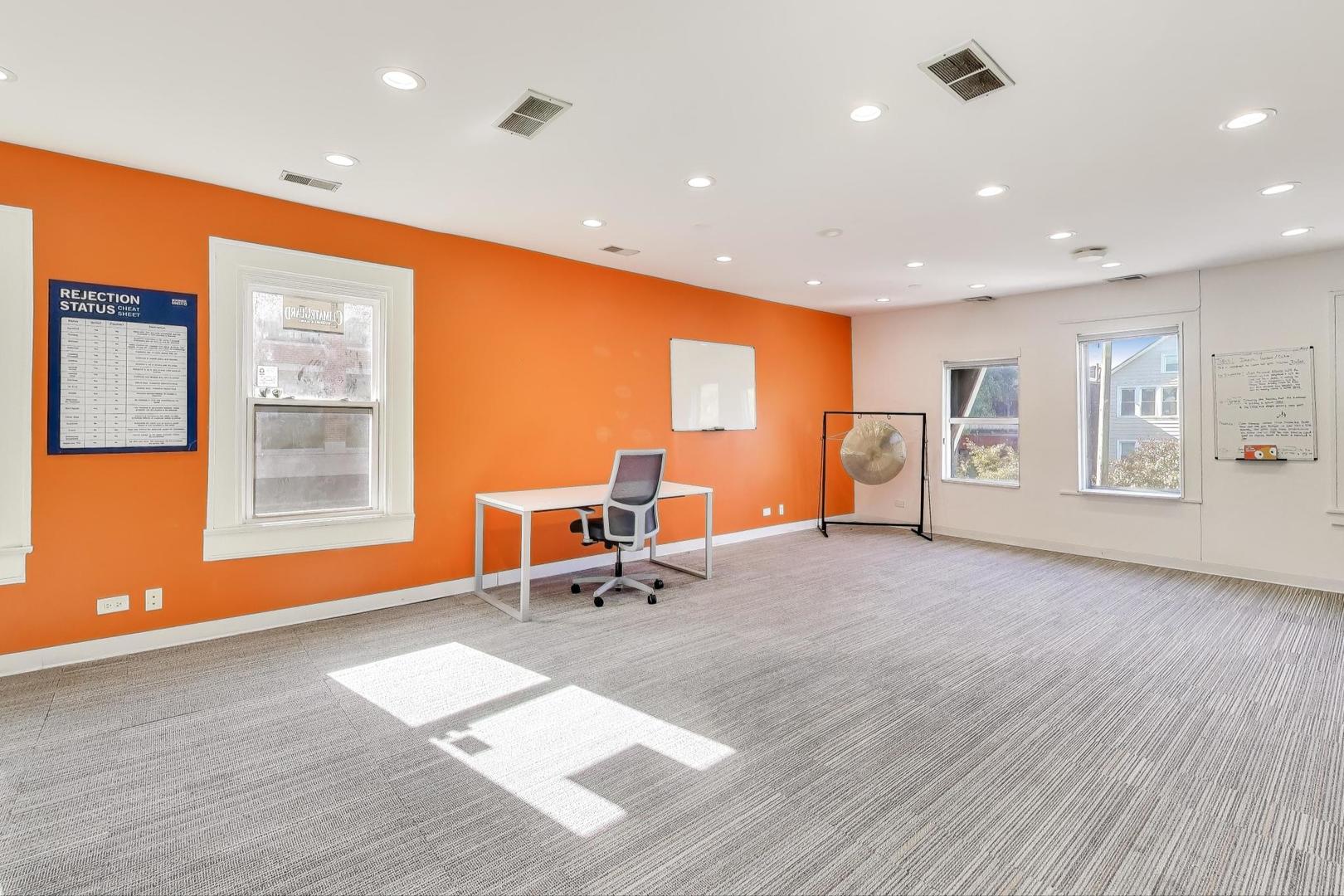 2435 N Ashland Avenue