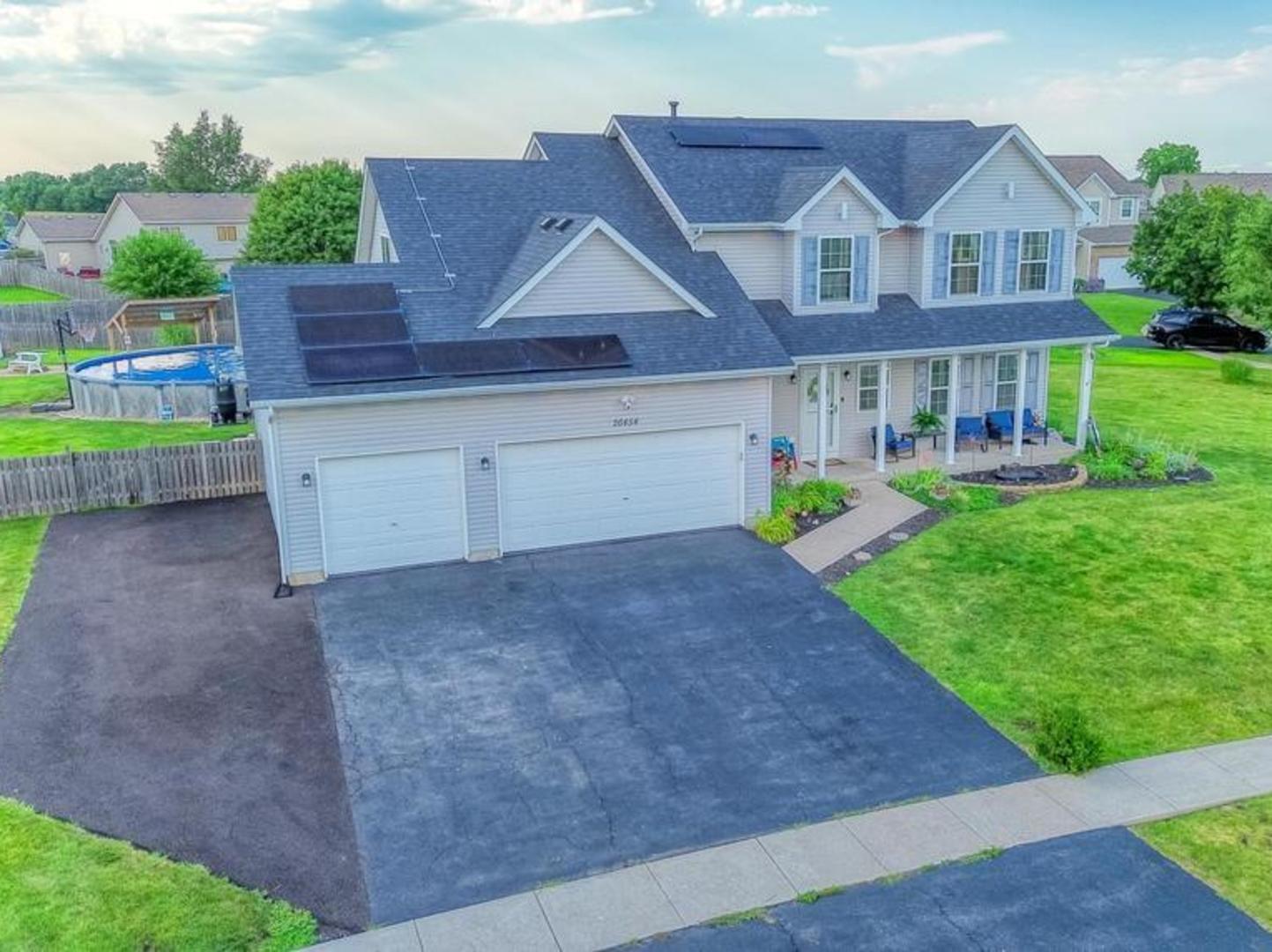 26454 W Old Farm Trail