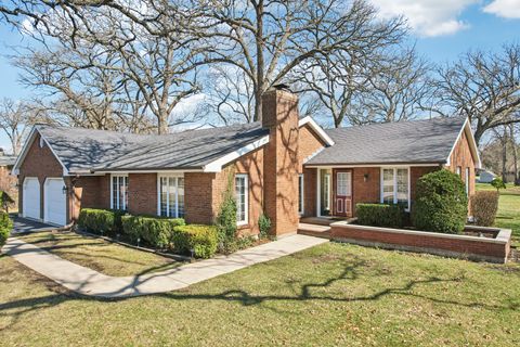 Tiny photo for 9N827 Beckman Trail, Elgin, IL 60124 (MLS # 12589240)