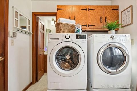 Tiny photo for 9N827 Beckman Trail, Elgin, IL 60124 (MLS # 12589240)