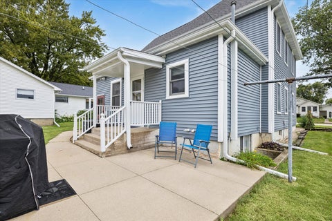 Tiny photo for 1118 10th Avenue, Fulton, IL 61252 (MLS # 12757463)