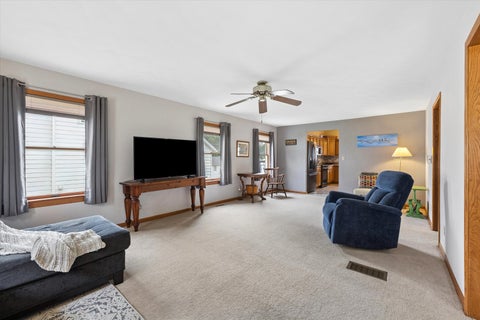 Tiny photo for 1118 10th Avenue, Fulton, IL 61252 (MLS # 12757463)
