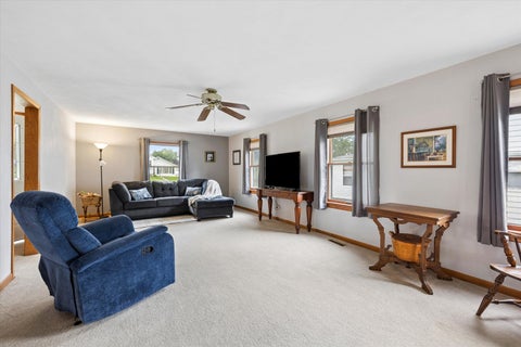 Tiny photo for 1118 10th Avenue, Fulton, IL 61252 (MLS # 12757463)