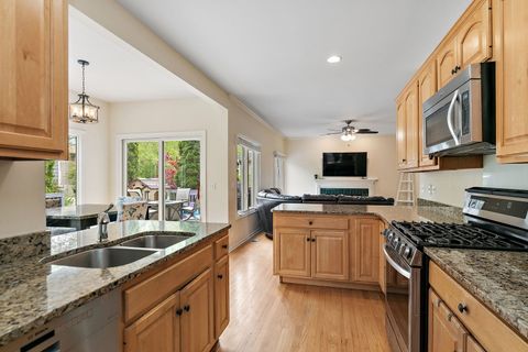 Tiny photo for 505 N Easy Street, Palatine, IL 60067 (MLS # 12641771)
