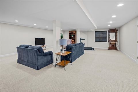 Tiny photo for 1808 Dunhill Circle, Glenview, IL 60025 (MLS # 12545363)