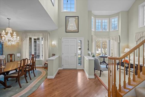 Tiny photo for 1808 Dunhill Circle, Glenview, IL 60025 (MLS # 12545363)