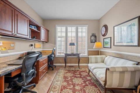 Tiny photo for 1808 Dunhill Circle, Glenview, IL 60025 (MLS # 12545363)