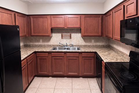 Tiny photo for 2004 Tracy Drive #5, Bloomington, IL 61704 (MLS # 12563784)