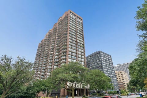 Photo of 4170 N Marine Drive #14K, Chicago, IL 60613 (MLS # 12747457)