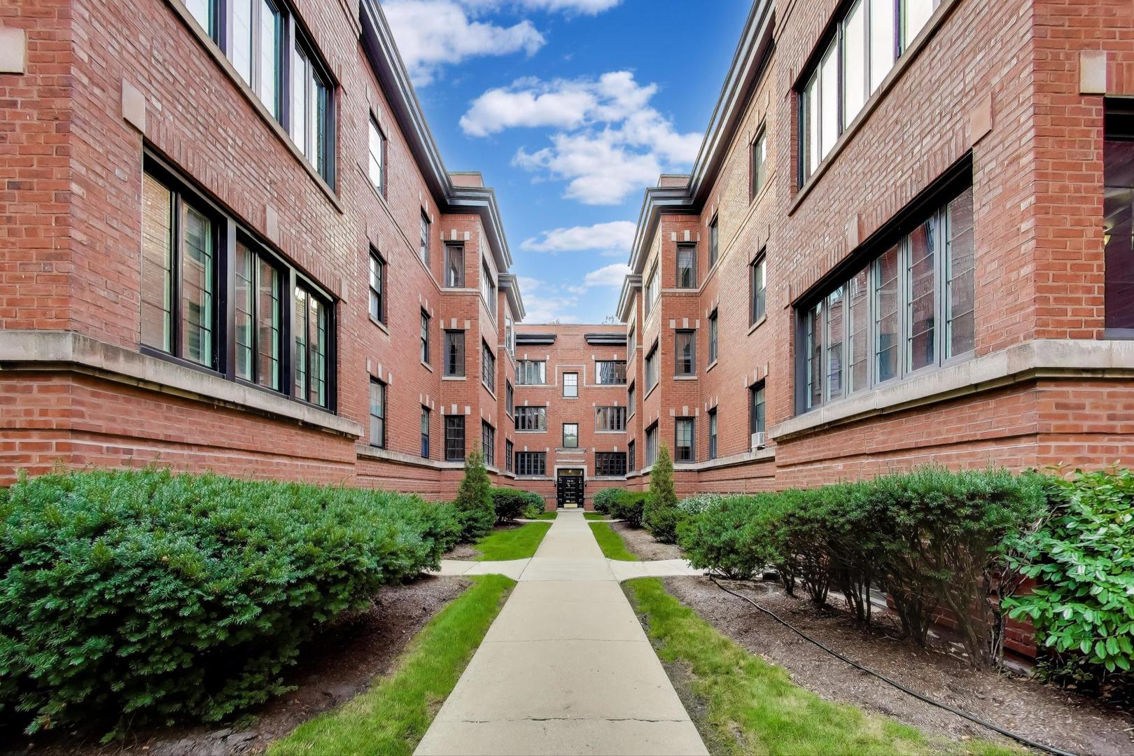 2016 Sherman Avenue 1E