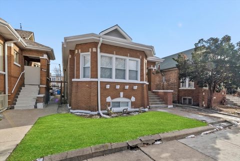 Tiny photo for 6621 S California Avenue, Chicago, IL 60629 (MLS # 12576359)