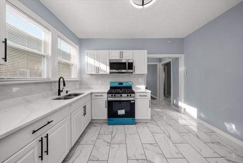 Tiny photo for 6621 S California Avenue, Chicago, IL 60629 (MLS # 12576359)