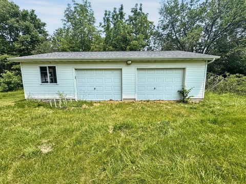 Tiny photo for 1204 W Reynolds Street, Pontiac, IL 61764 (MLS # 12494074)