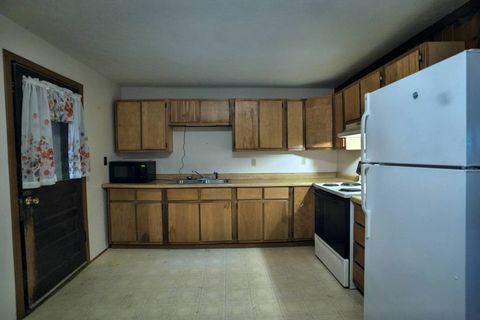 Tiny photo for 1204 W Reynolds Street, Pontiac, IL 61764 (MLS # 12494074)