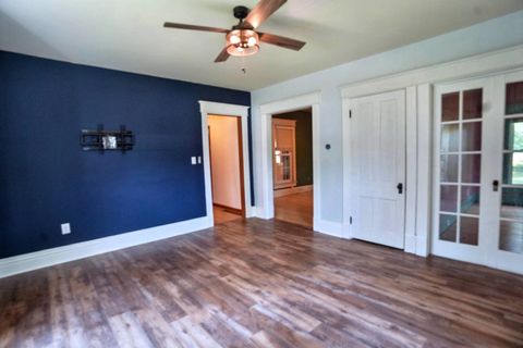 Tiny photo for 1204 W Reynolds Street, Pontiac, IL 61764 (MLS # 12494074)