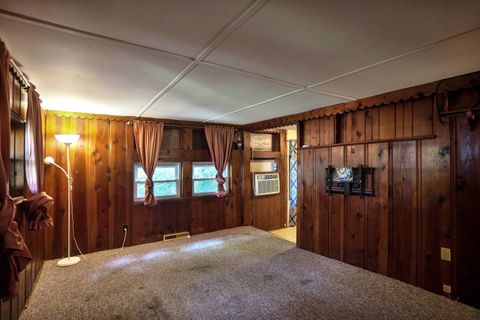 Tiny photo for 1204 W Reynolds Street, Pontiac, IL 61764 (MLS # 12494074)