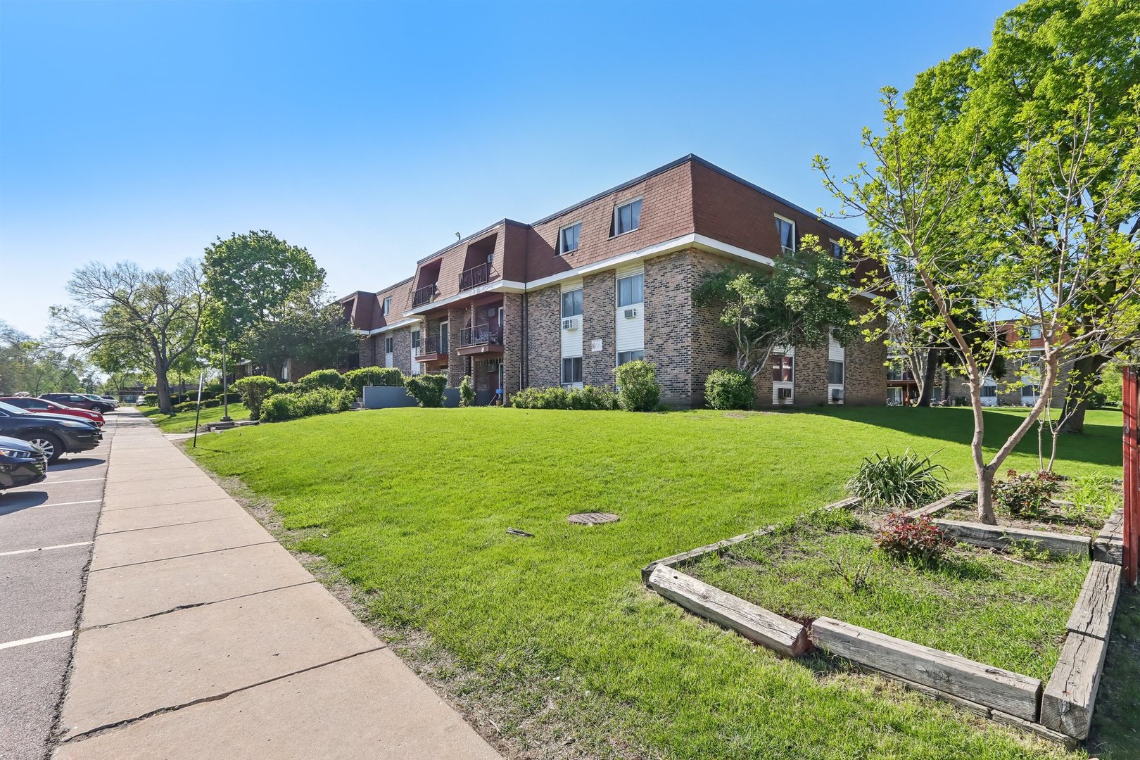 600 MESA Drive 103