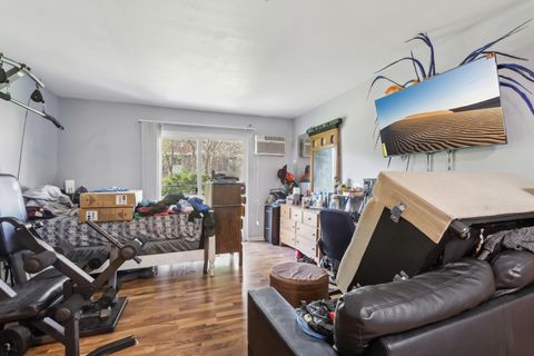 Tiny photo for 600 MESA Drive #103, Hoffman Estates, IL 60169 (MLS # 12502908)