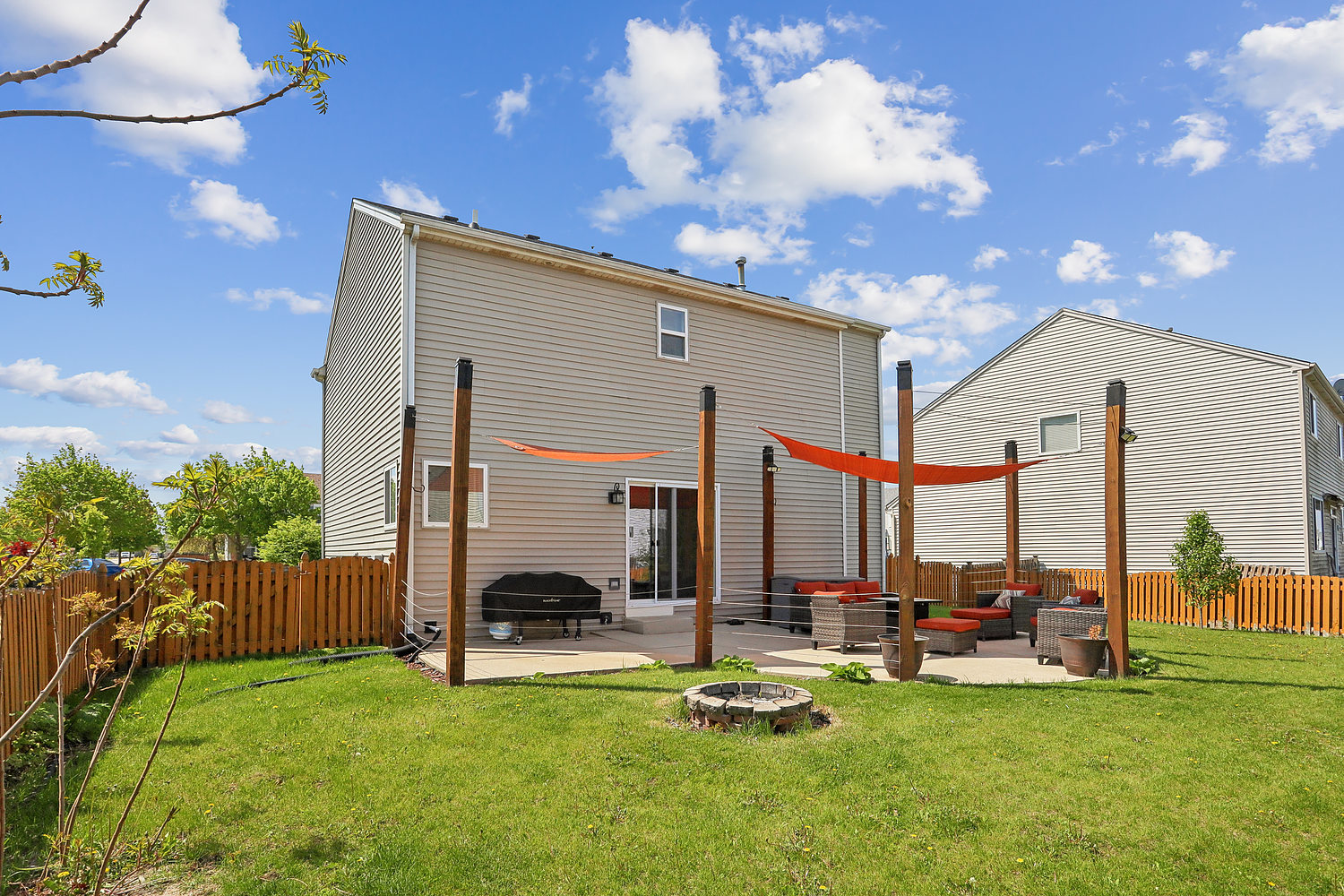 6405 Coyote Ridge Court